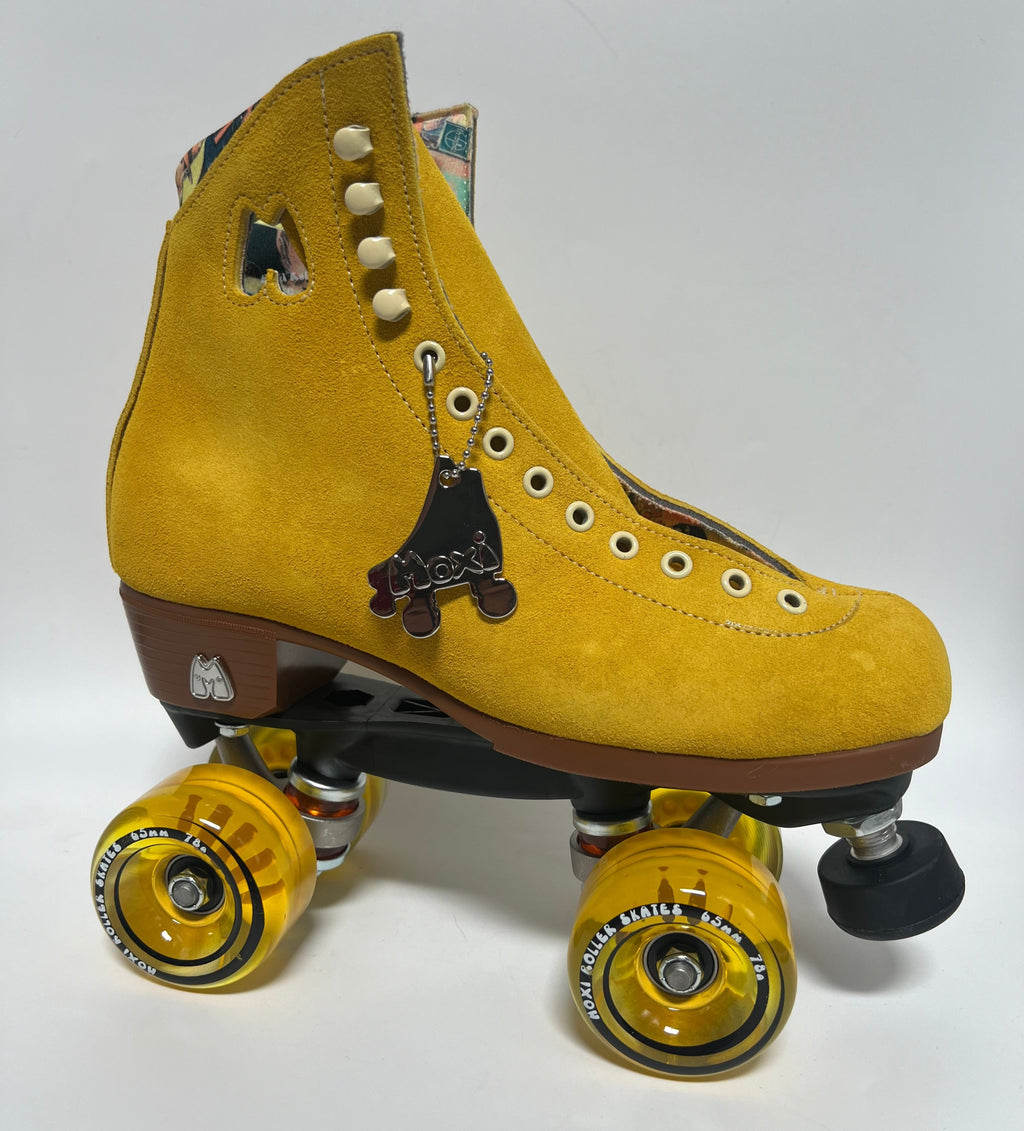 Moxi Lolly - PINEAPPLE SIZE 7 - Right Boot Only *BLEM* - Pigeon's Roller Skate Shop