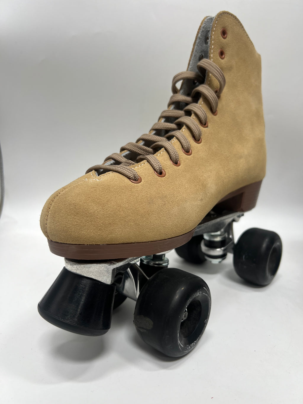 Sure-Grip Tan Suede Boardwalk Skates - Size 8 *BLEM* - Pigeon's Roller Skate Shop