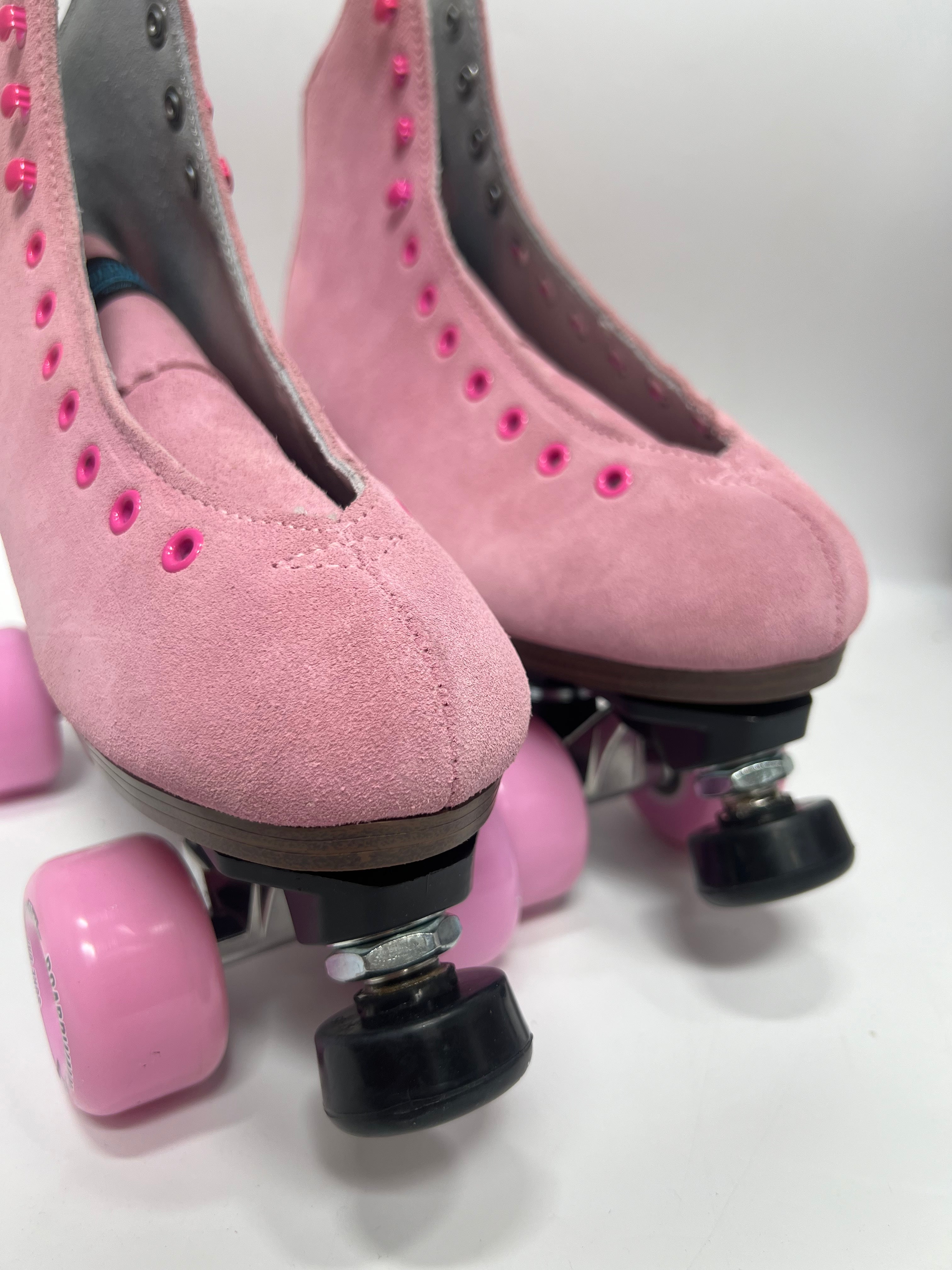 Sure-Grip Boardwalk Skates - PINK *BLEM* - Pigeon's Roller Skate Shop