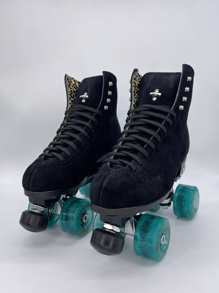 Moxi Jack 1 - BLACK - Size 8 w/ Sure-Grip Rock - Pigeon's Roller Skate Shop