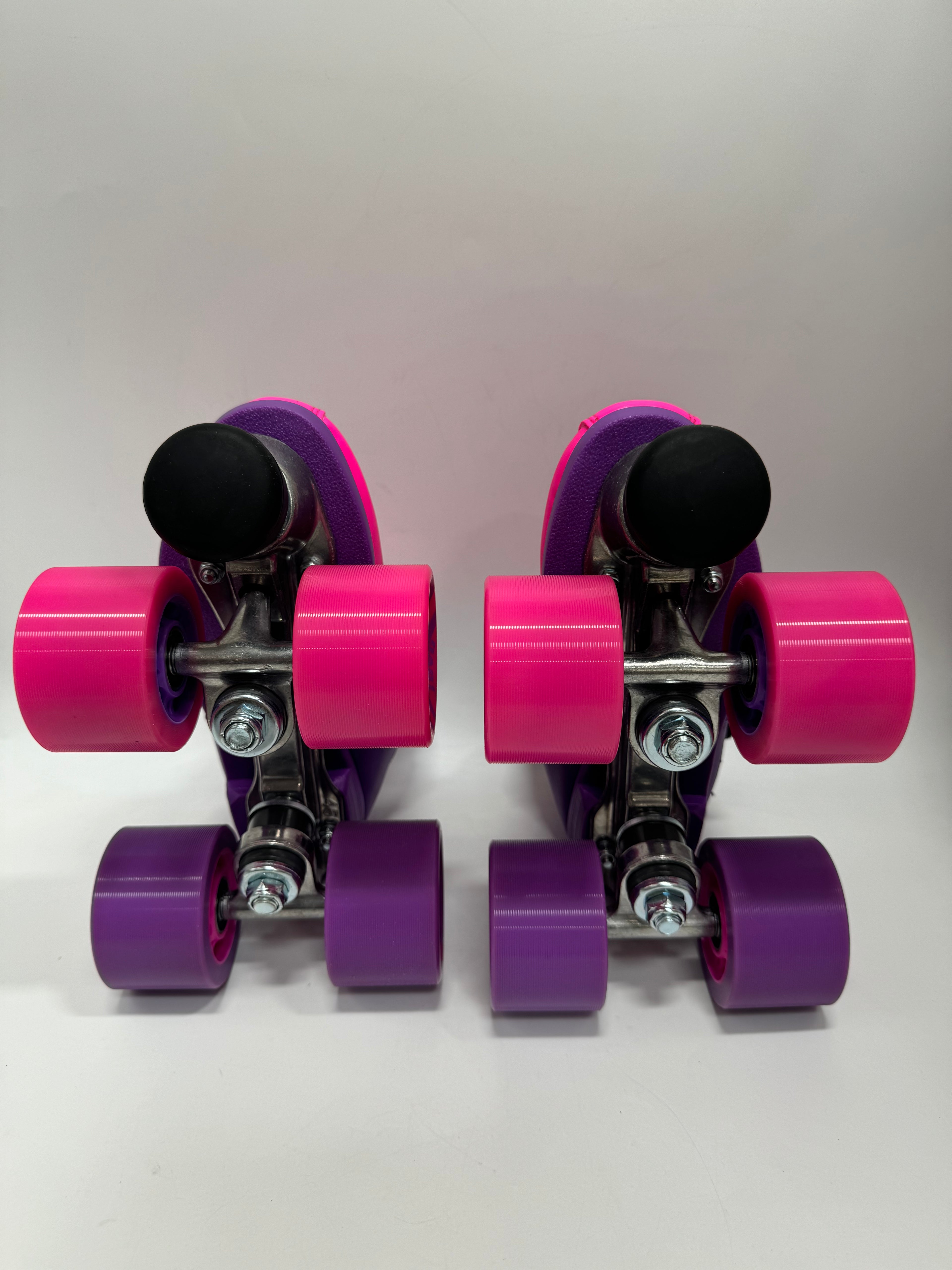 Riedell - Dart - Pink Ombré Size 1 *BLEM* - Pigeon's Roller Skate Shop