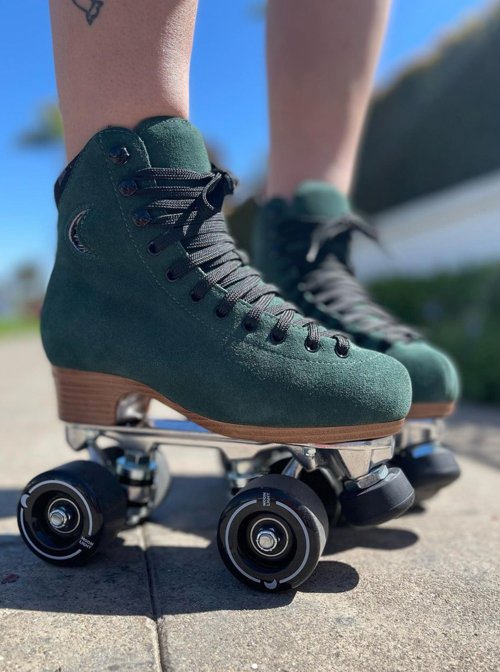 Moonlight Roller Skates - EMERALD CITY - Pigeon's Roller Skate Shop