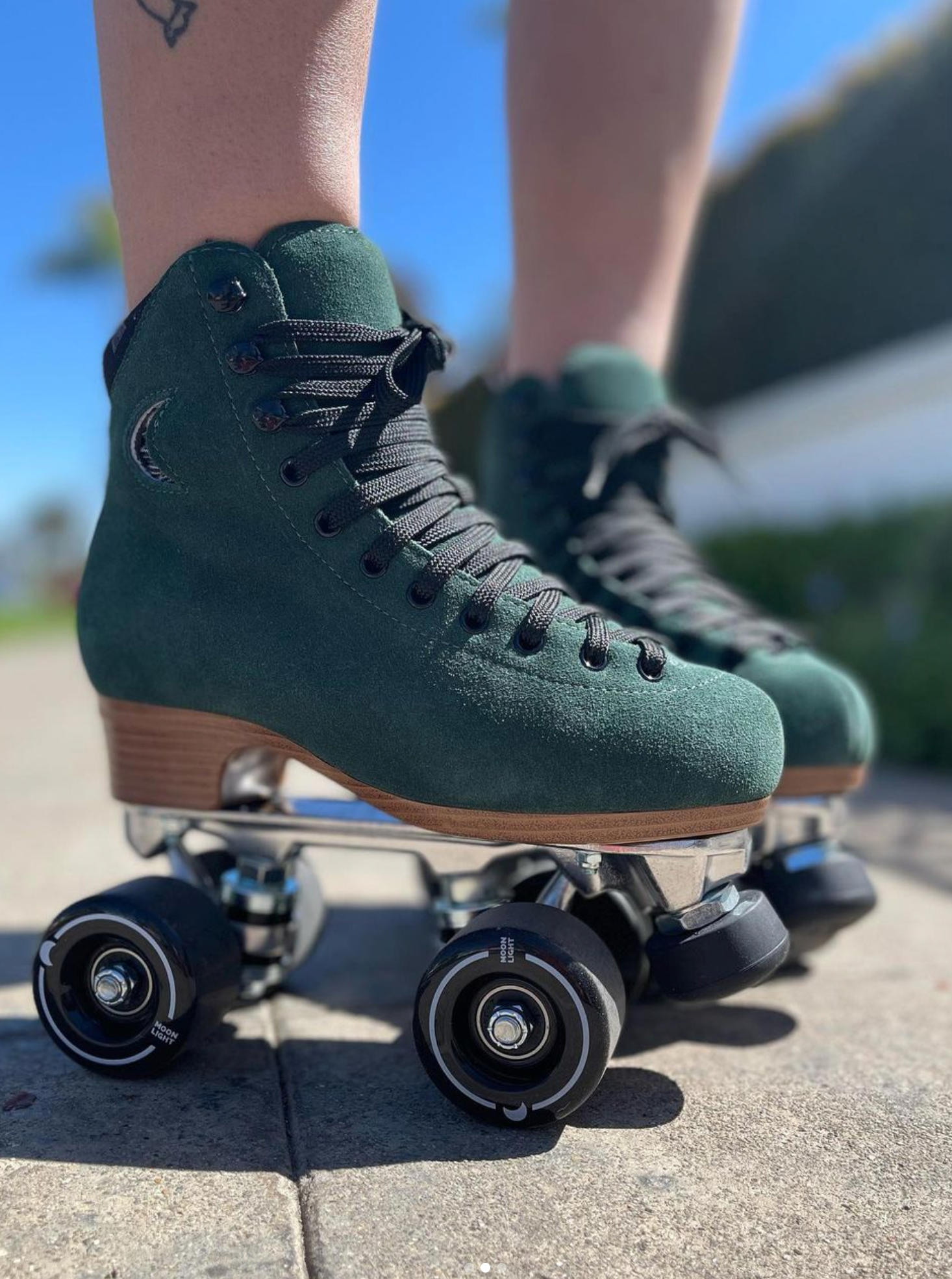 Moonlight Roller Skates - EMERALD CITY - Pigeon's Roller Skate Shop