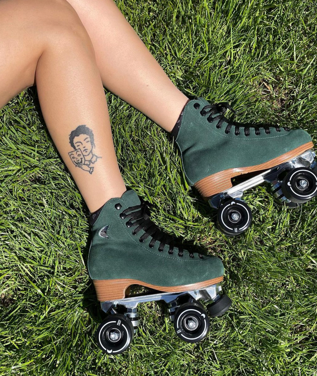 Moonlight Roller Skates - EMERALD CITY - Pigeon's Roller Skate Shop