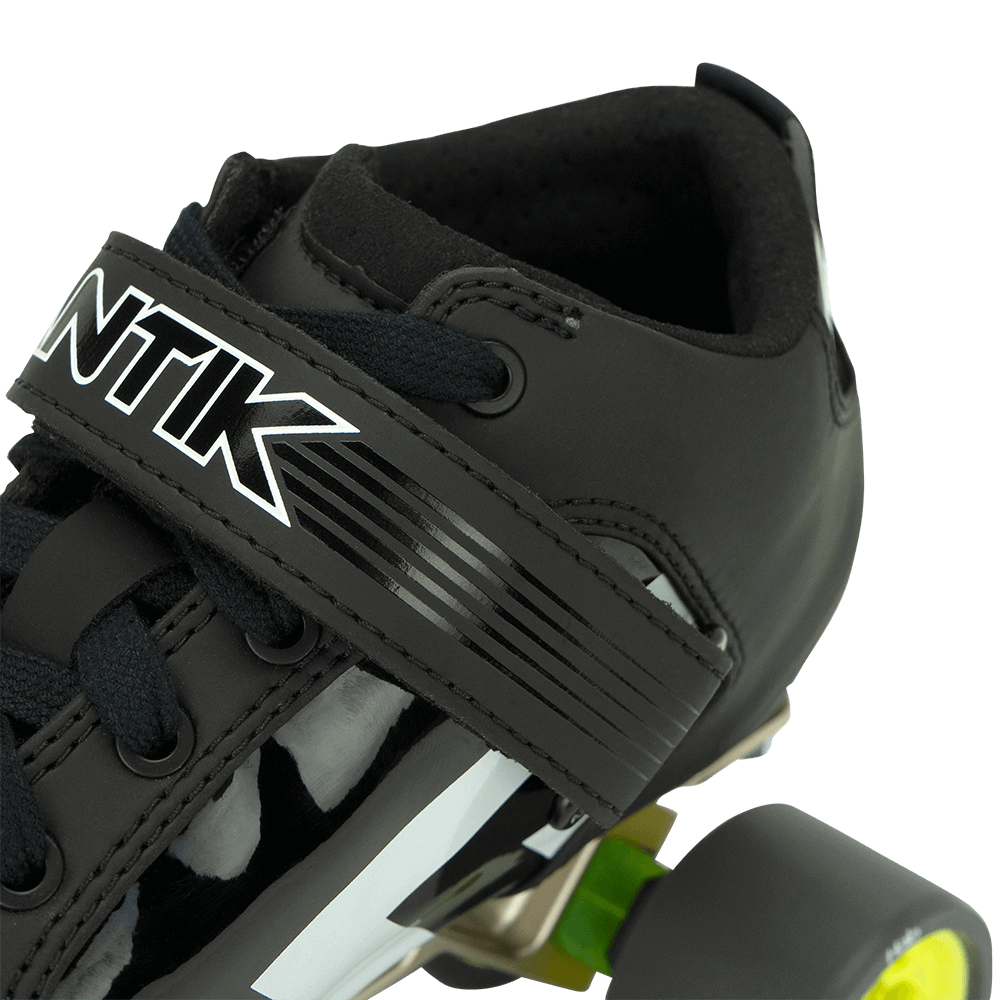 Antik Jet Carbon - PERFORMANCE SET - Pigeon's Roller Skate Shop