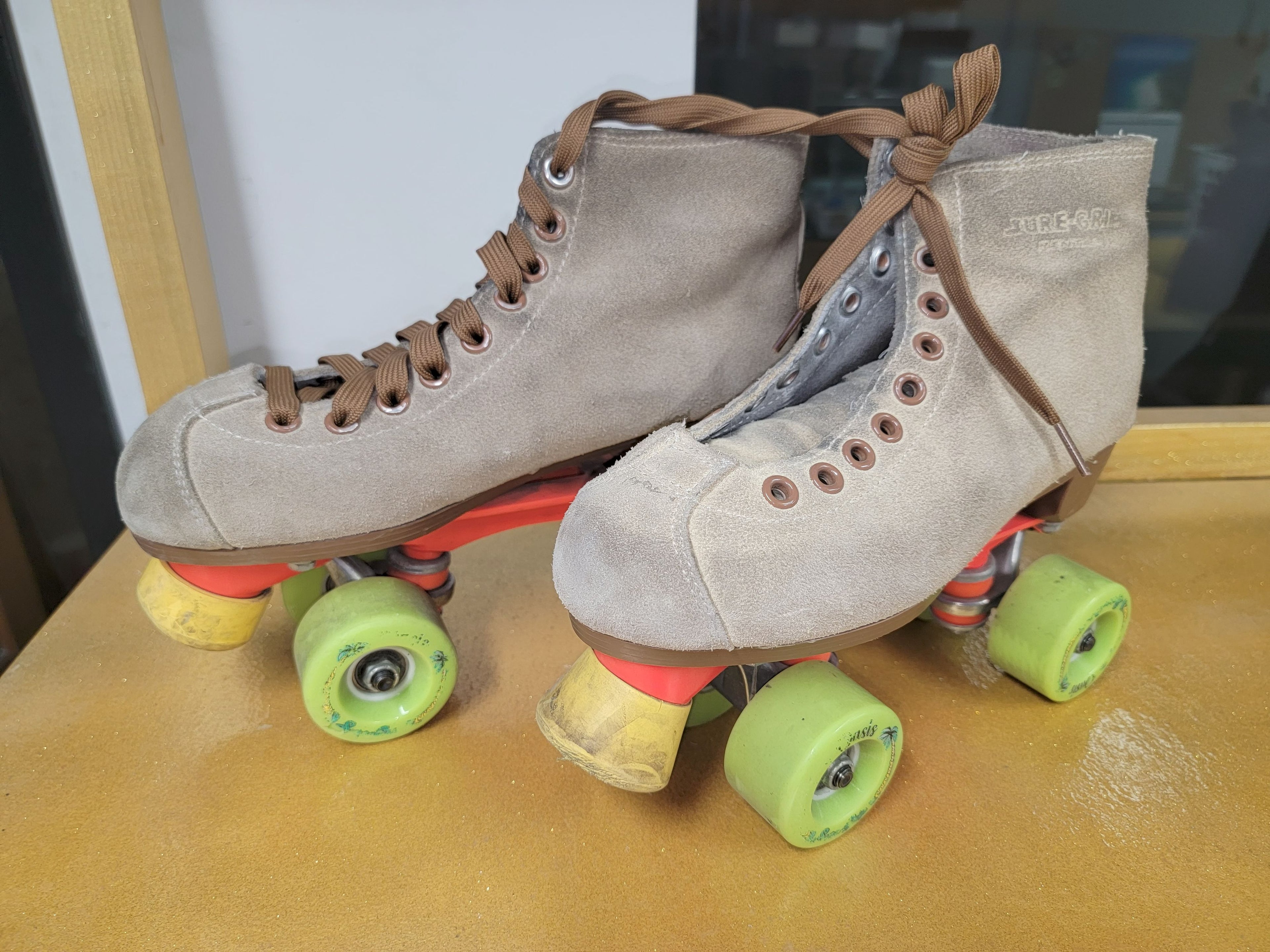 Sure Grip Rental Skates Size 8 - Pigeon's Roller Skate Shop