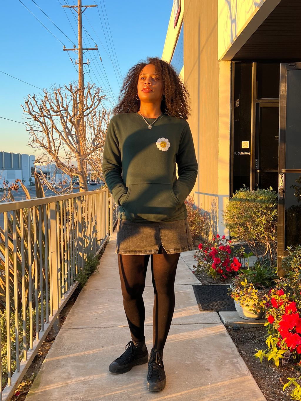 Pigeon's Flower Friends Crewneck Sweater *Pouch Pocket* - Pigeon's Roller Skate Shop