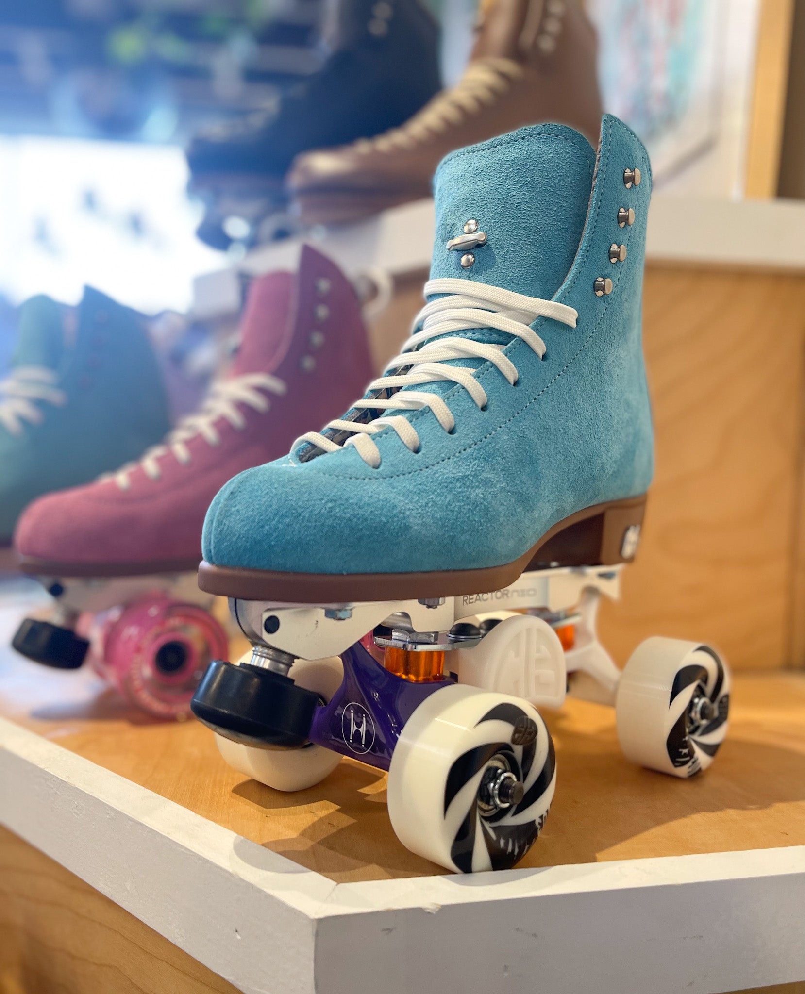 Huck Roller Skate Trucks 3" - Pigeon's Roller Skate Shop
