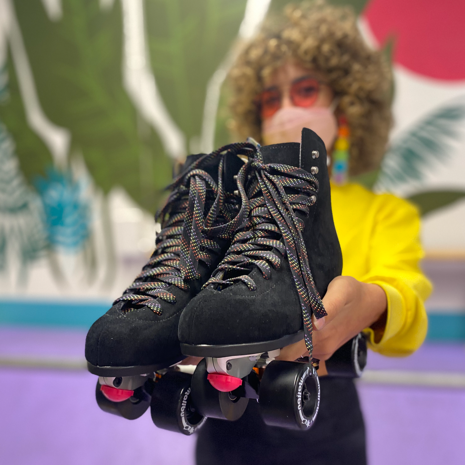 Moxi Jack 1 Neo Package - BLACK - Pigeon's Roller Skate Shop