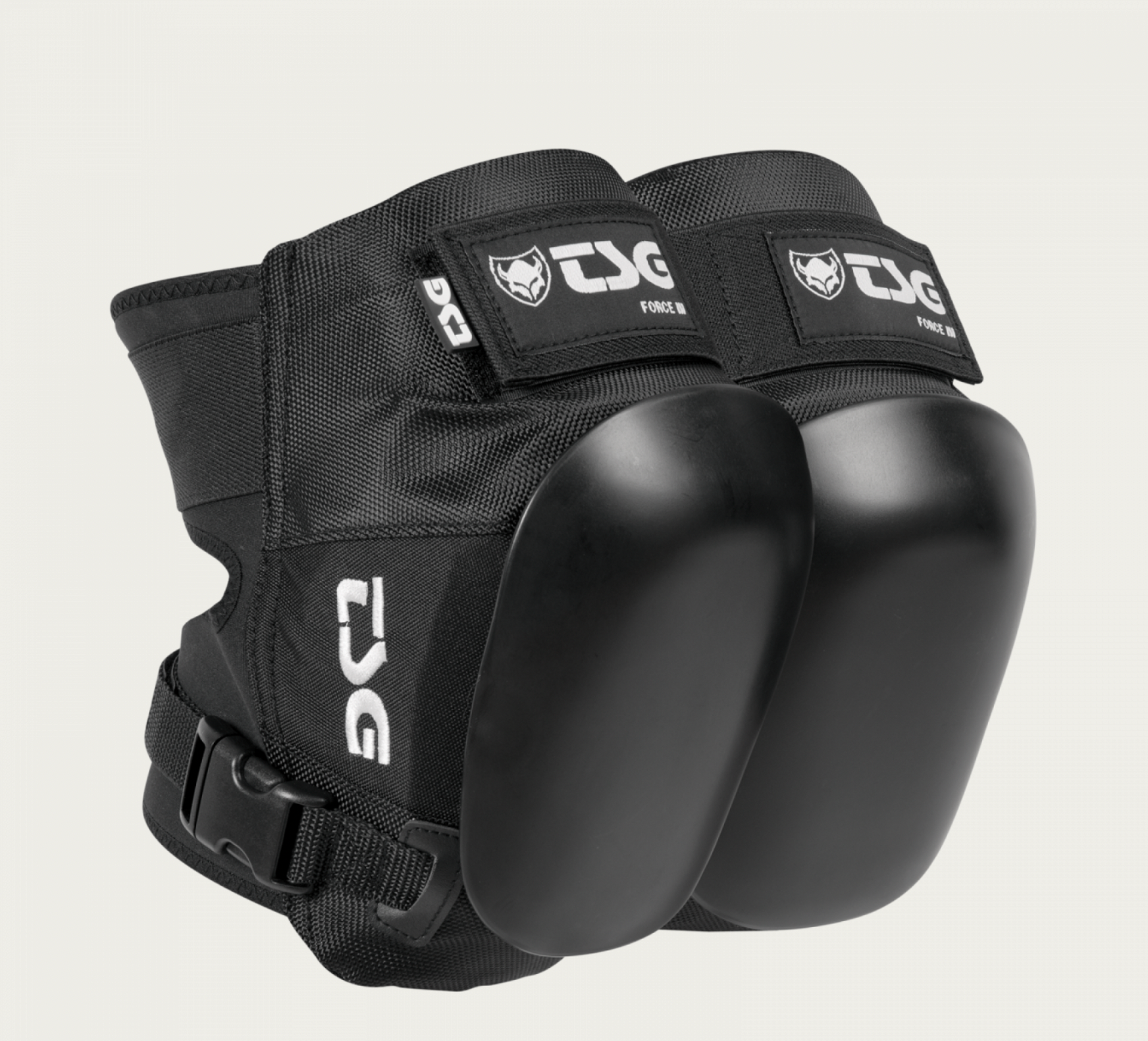TSG Kneeforce III Pads - Pigeon's Roller Skate Shop